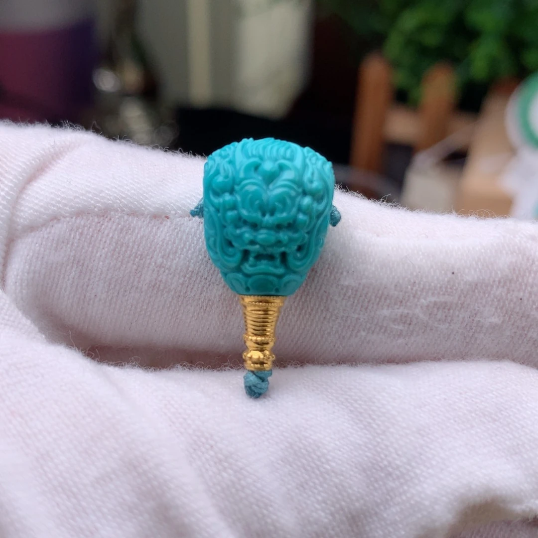 绿松石配饰未镶嵌