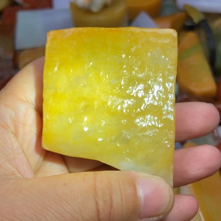 翡翠挂件未镶嵌缅甸翡翠