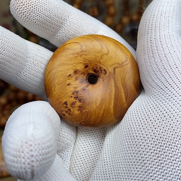 黎***云吊坠柏木（崖柏）平安扣崖柏