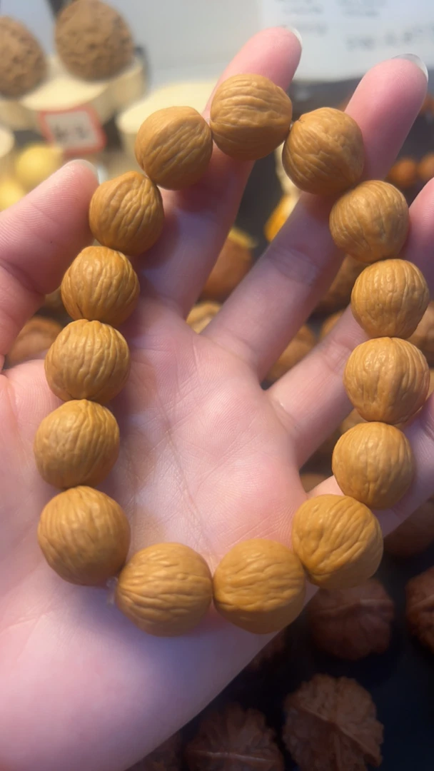 野生文玩小飞机手串猴头小金刚菩提屁桃猴头手串屁桃猴头手串