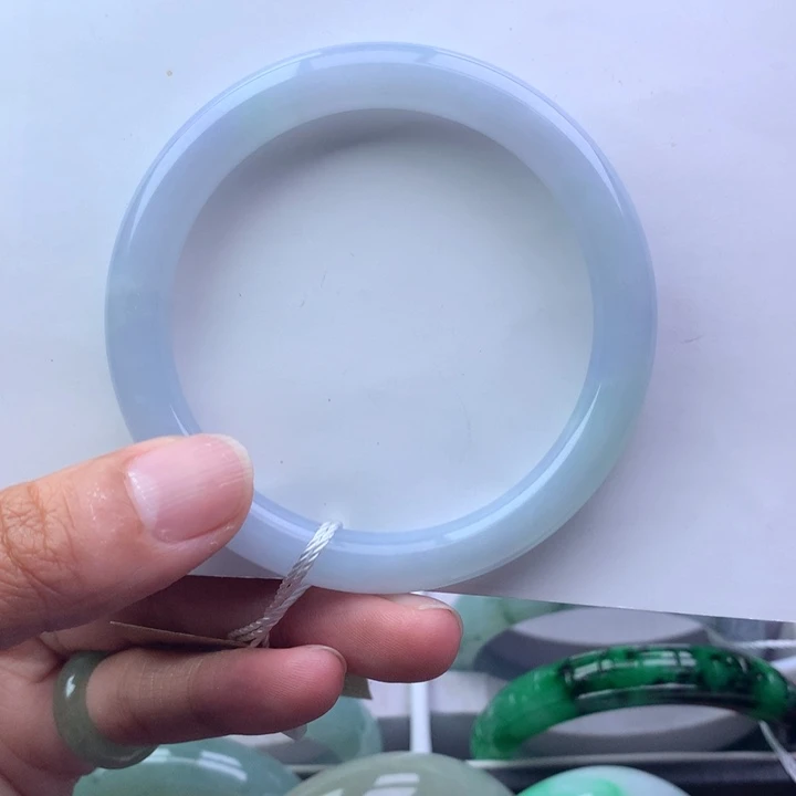 翡翠未镶嵌手镯天然翡翠手镯