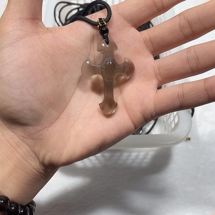 黑曜岩合金颈饰十字架