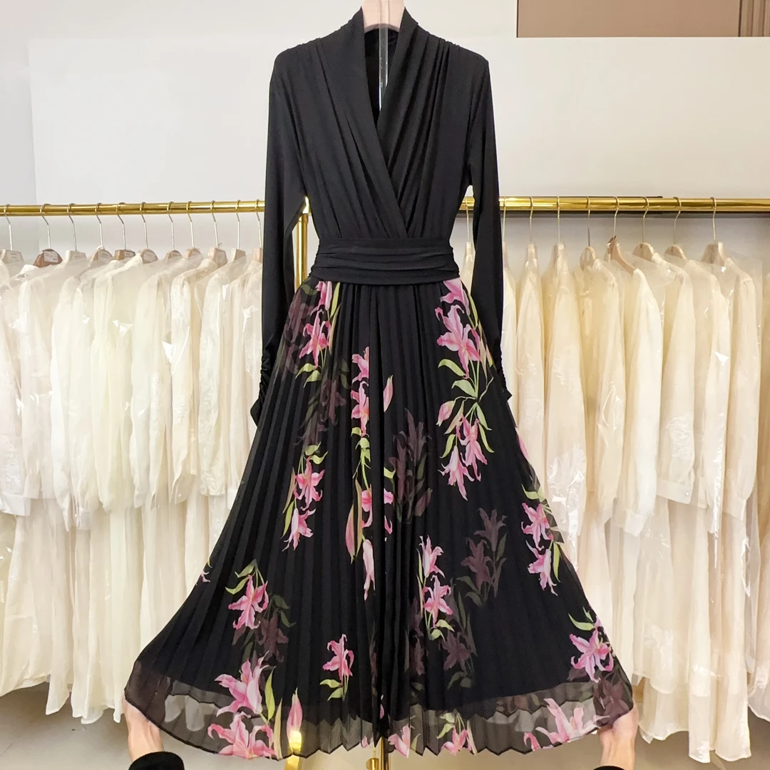 【RG5139】2025年气质轻奢新款时尚收腰百搭黑色新款减龄显瘦连衣裙