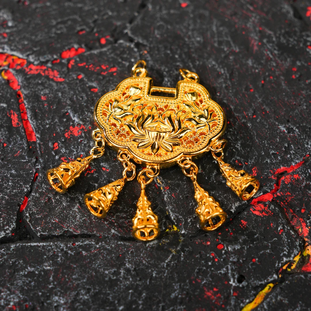 吊坠足银 吊坠足银 足银吊坠【万两】足银莲花锁吊坠金色经典男女款