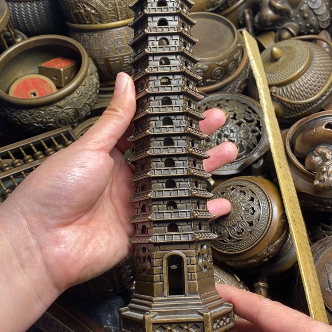 精美铜器做工精良