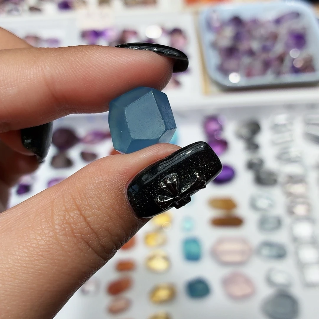 未镶嵌水晶珠宝半成品海蓝宝