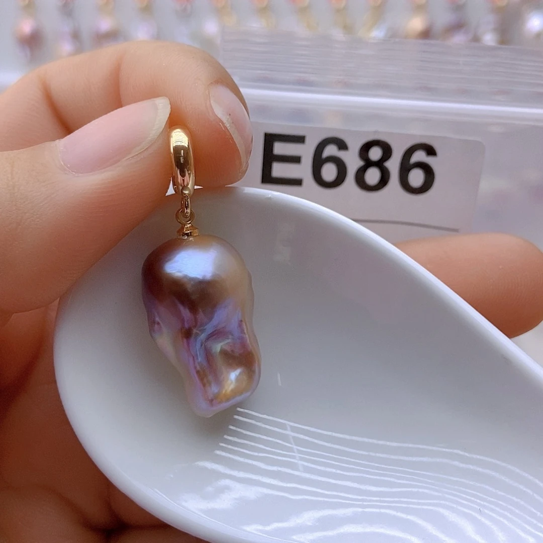 未镶嵌淡水珍珠颈饰