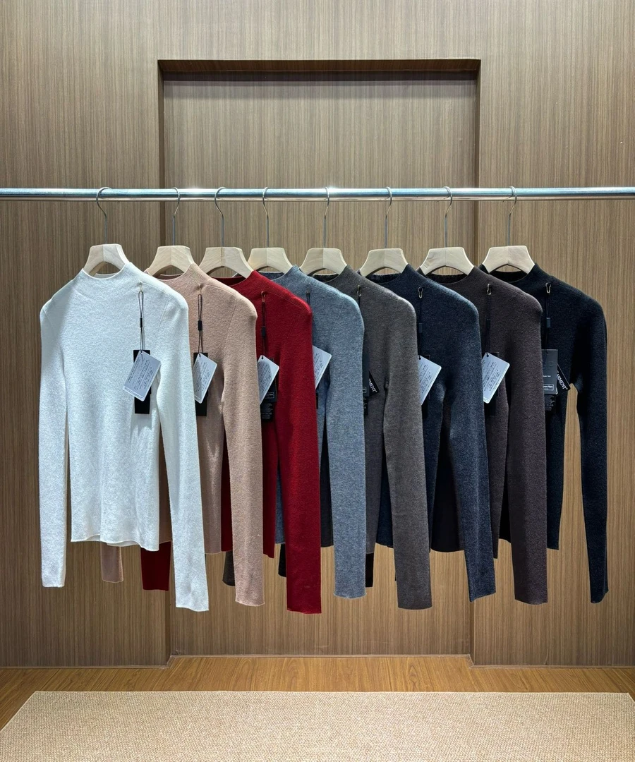 18针岛精一体无缝钻石羊毛羊绒秋冬小高领打底衫