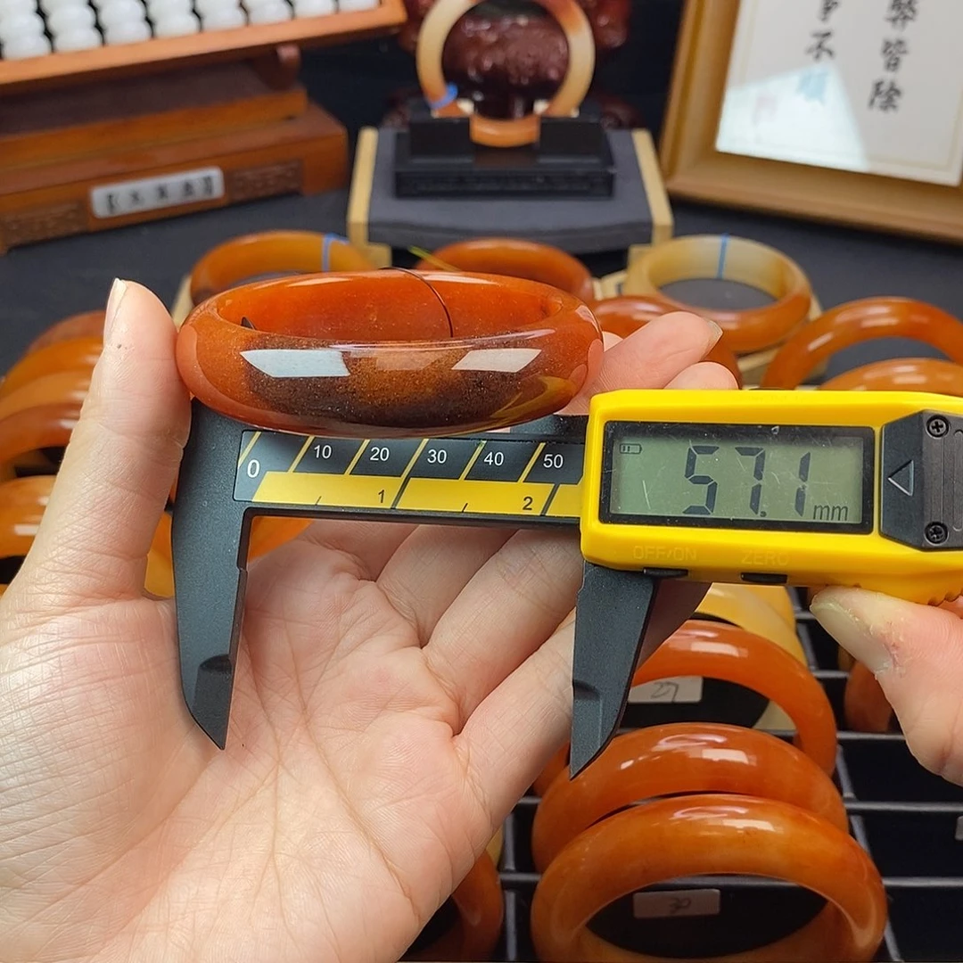 38号焦红俏紫聚宝盆