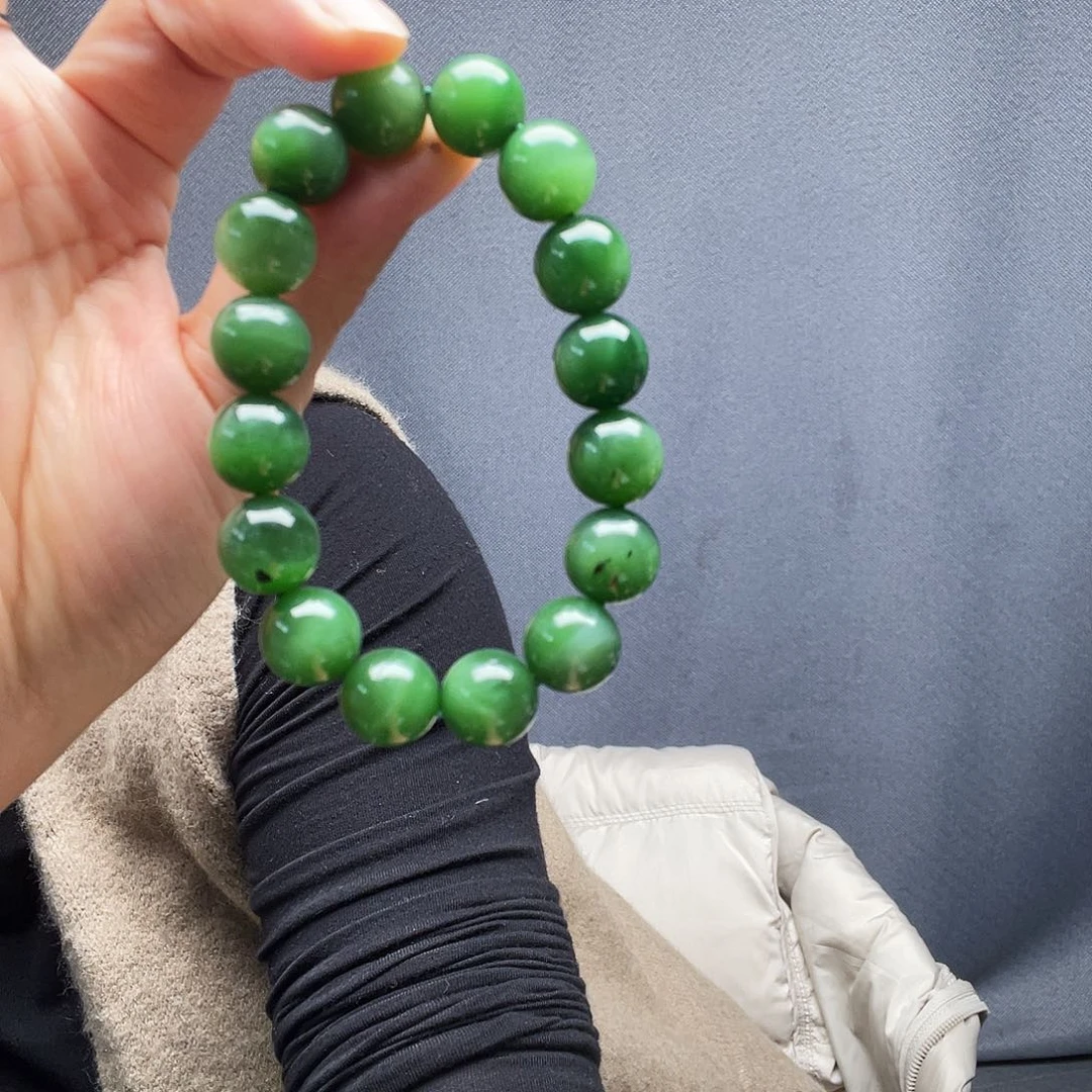 ****浓和田玉未镶嵌手链