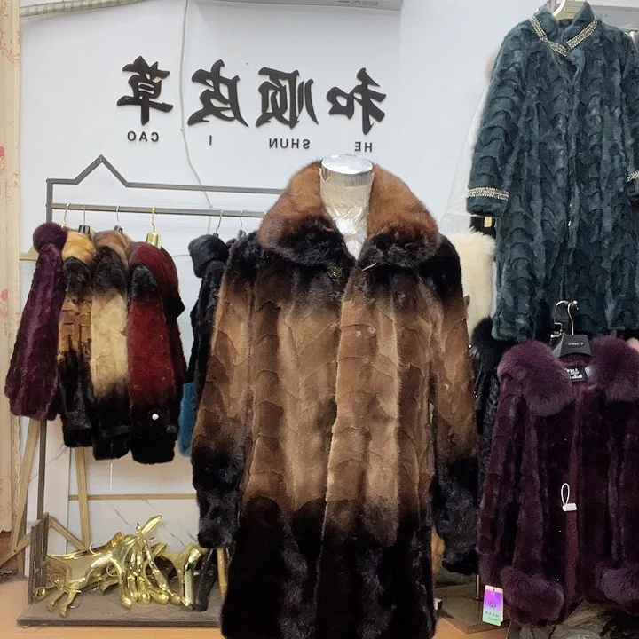 4****6商场断码拼貂衣服