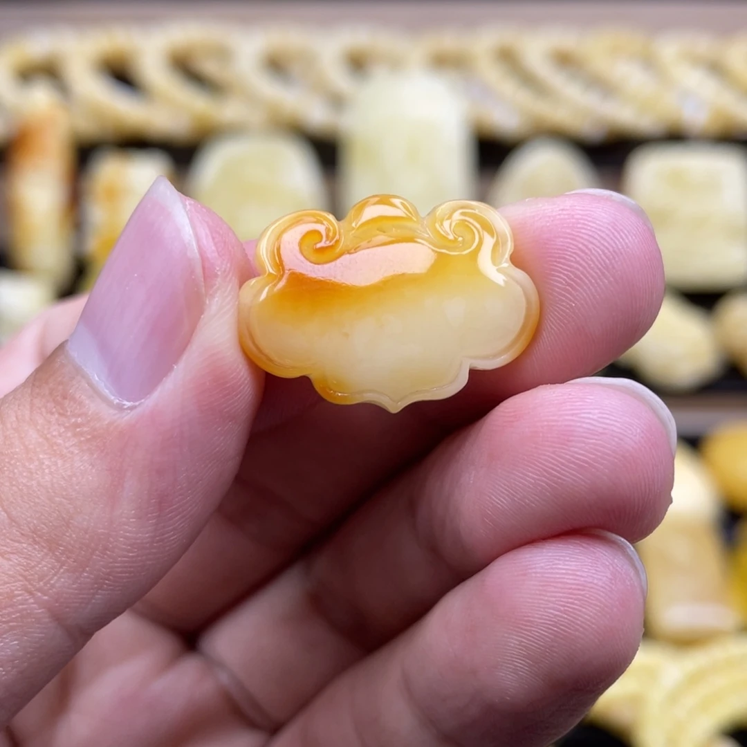 裸石琥珀未镶嵌琥珀蜜蜡