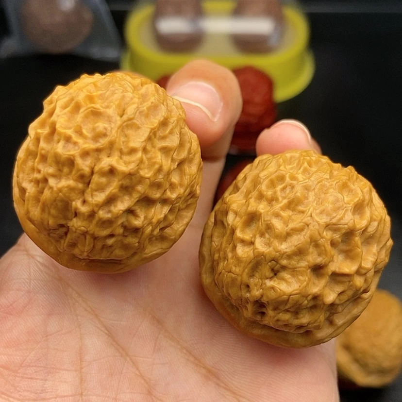 【闪购商品】把件文玩核桃40尺铁绣球