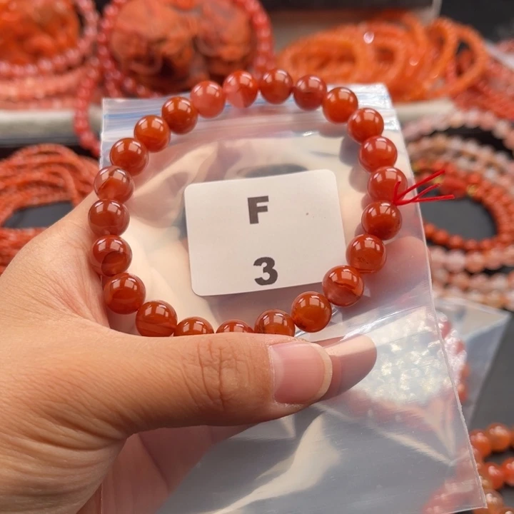 南红玛瑙未镶嵌多样性发货默认微瑕称重9mm