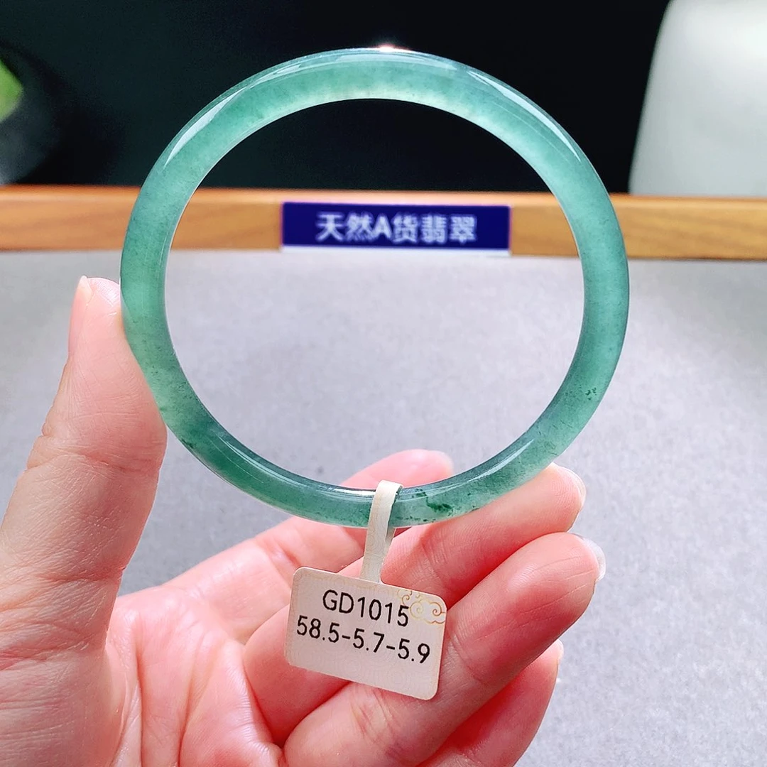 未镶嵌手镯翡翠天然翡翠手镯a货
