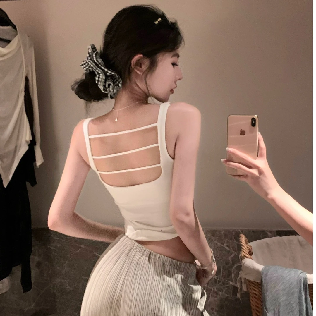 春季新款纯欲辣妹设计感露背吊带背心女不规则显瘦百搭上衣带胸垫