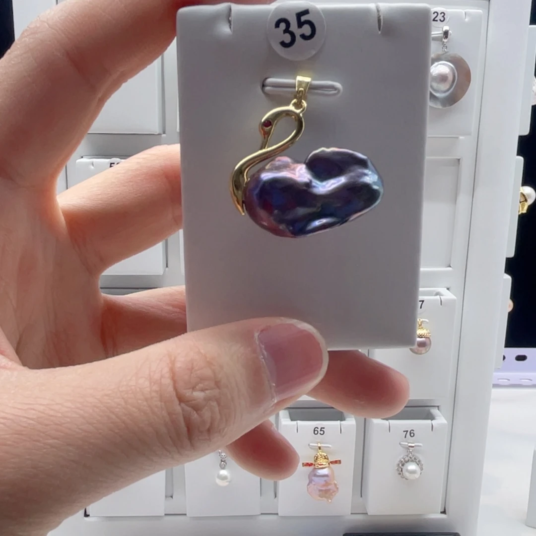 淡水珍珠颈饰合金