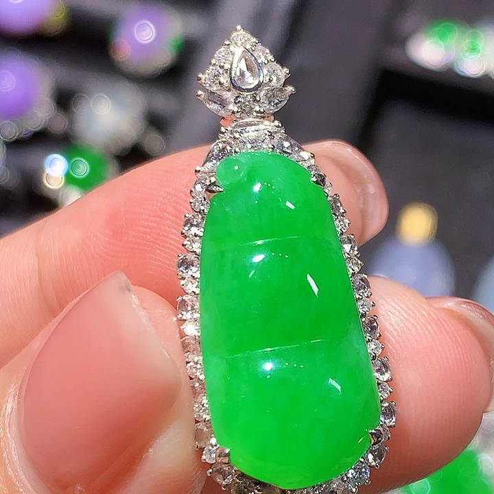 翡翠18K金镶嵌吊坠(不含链)