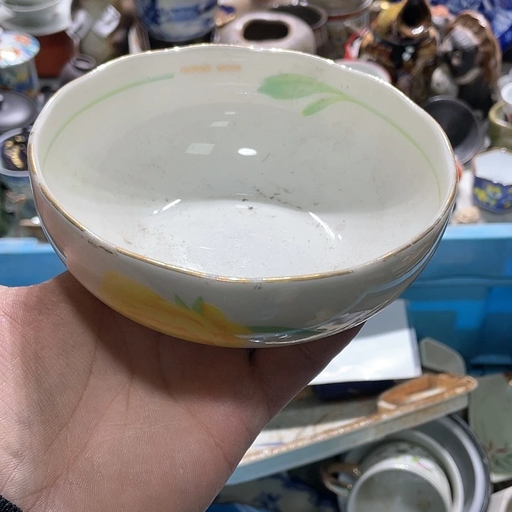 瓷片在这方面是一件非常