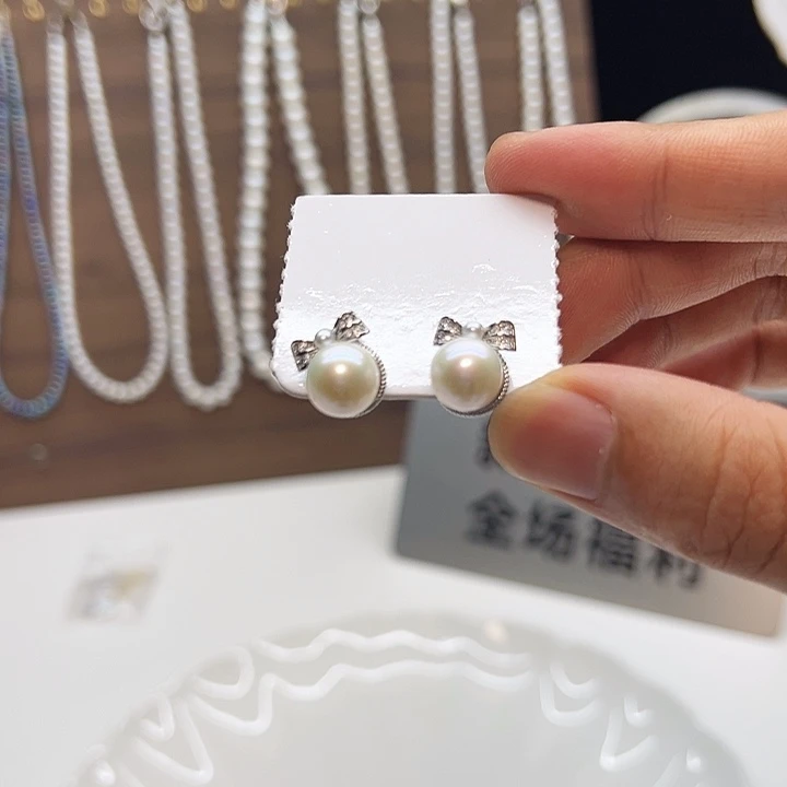 银S925镶嵌耳饰淡水珍珠