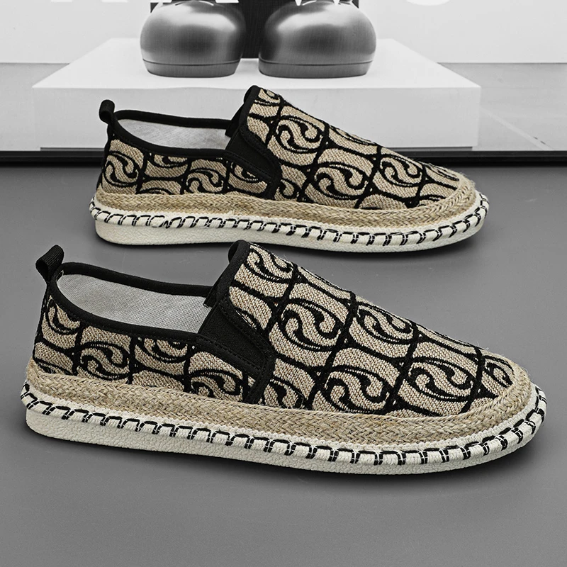 男鞋冬季透气一脚蹬懒人千层布鞋休闲百搭男士帆布防臭乞丐潮鞋男