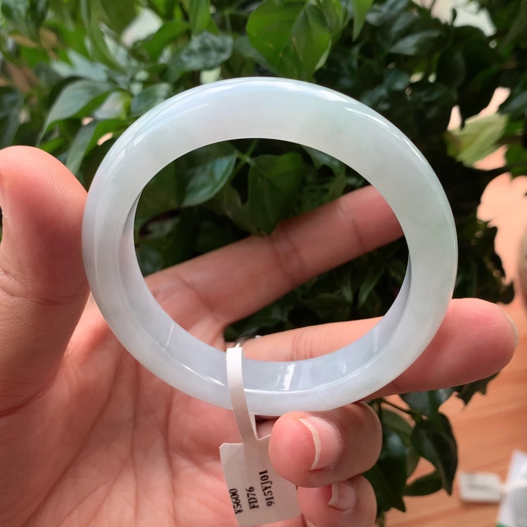 ****时翡翠未镶嵌手镯2号
