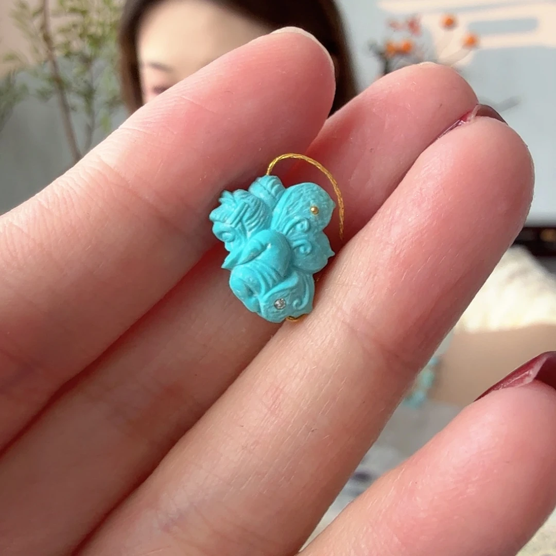 绿松石未镶嵌珠宝奇石