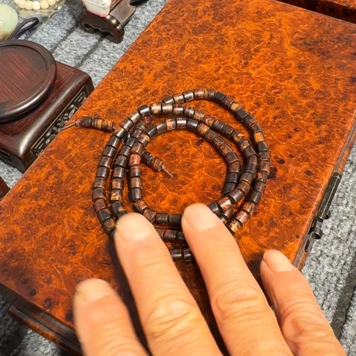 明***】工艺品的销售收入达到