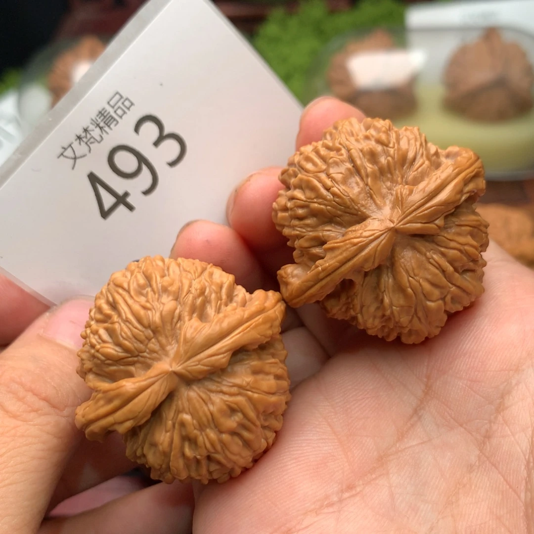 文玩核桃把件38白狮子球白