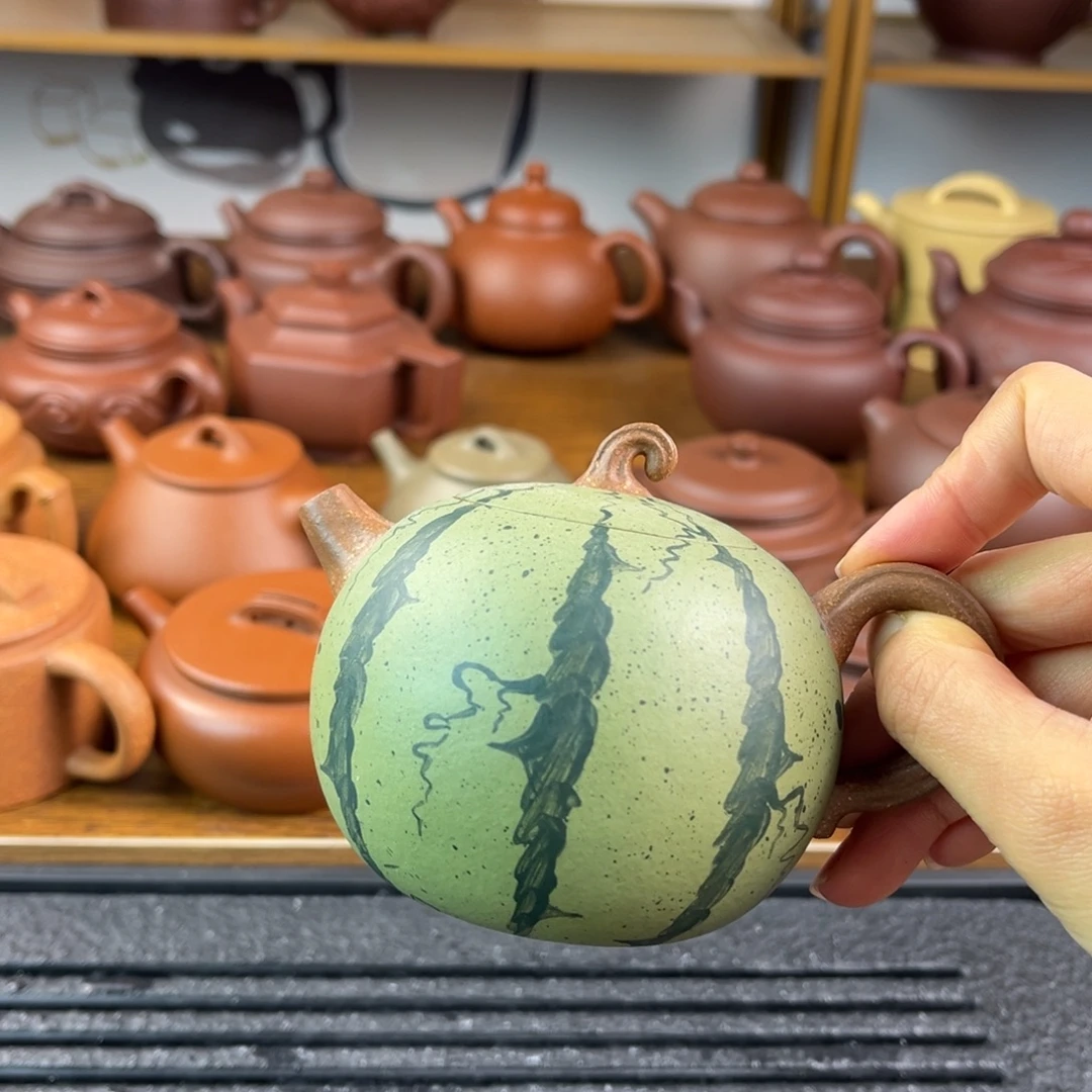 昼***.紫砂茶壶手工制作工艺精湛