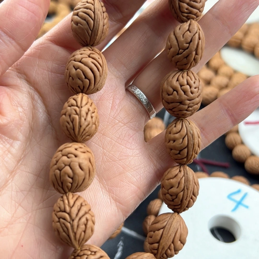 懒***我手串桃核野生山桃核手串手链