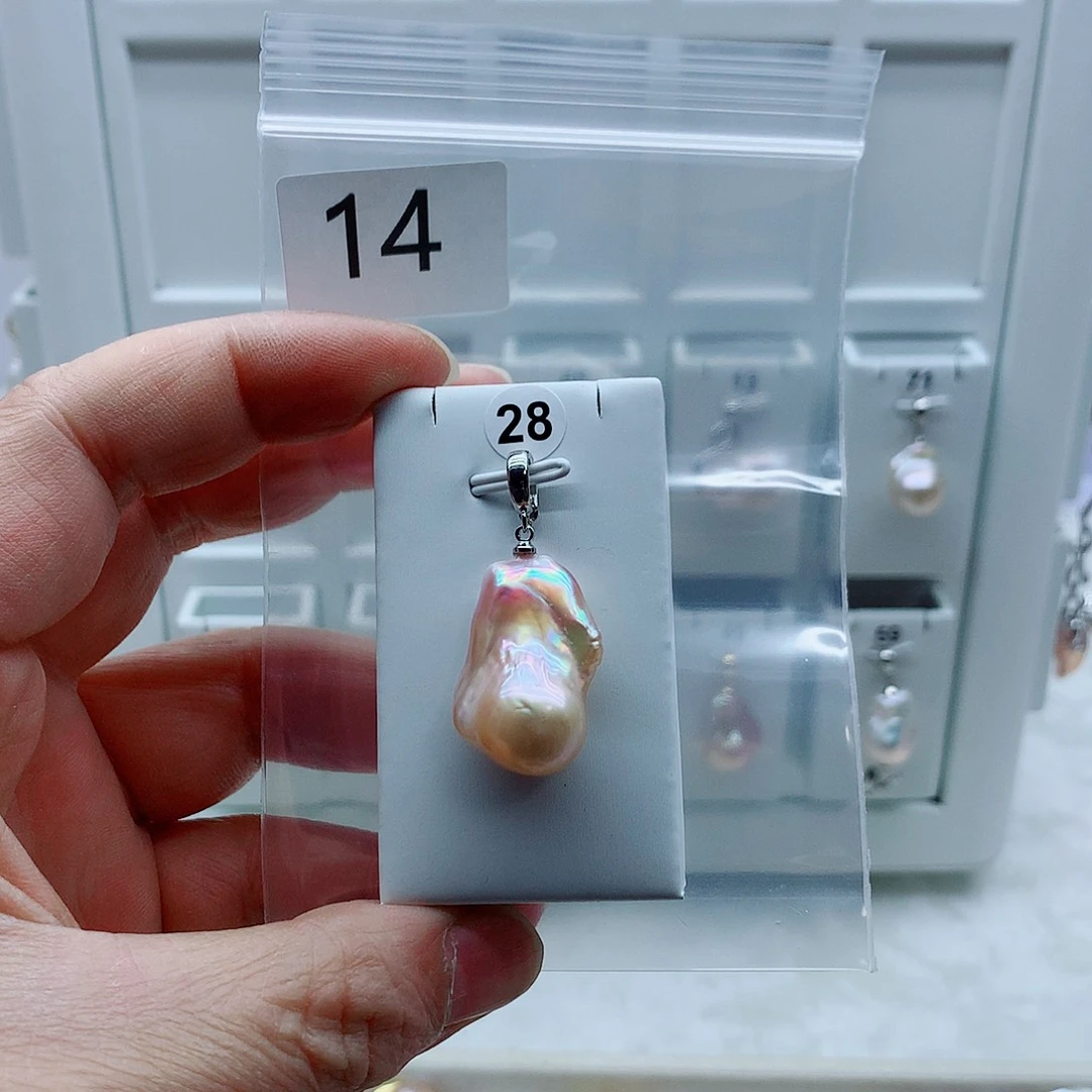 合金淡水珍珠吊坠(不含链)