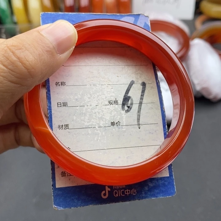 石英质玉未镶嵌手镯