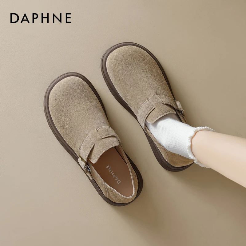 达芙妮新款真皮厚底勃肯鞋全包2025秋季软底增高小个子百搭乐福鞋