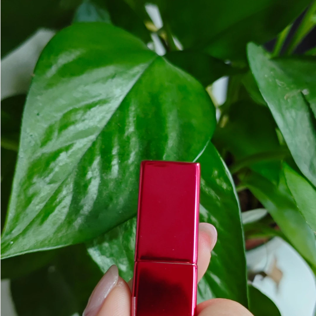 【言言分享小兰】5+35粉嫩元气蜜桃粉滋润口红