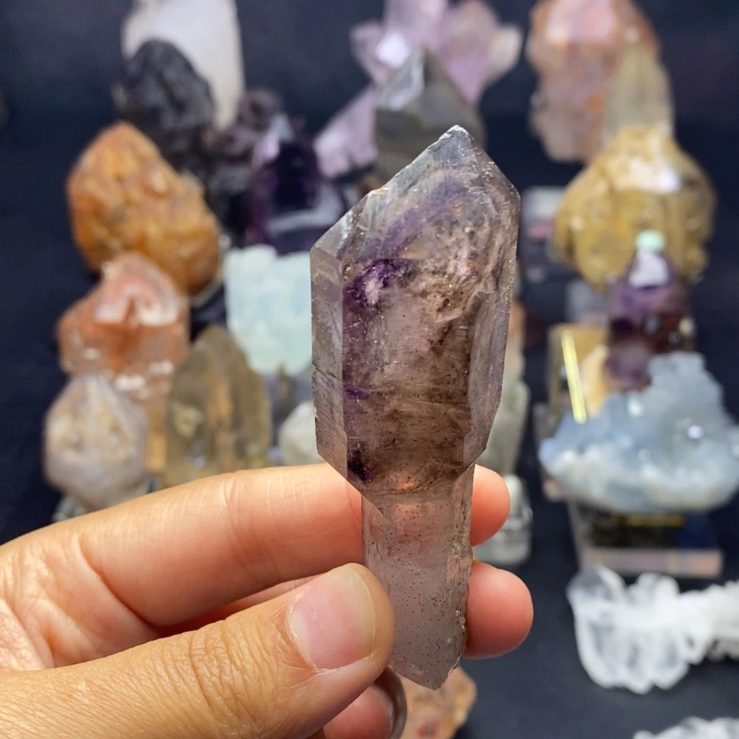 未镶嵌水晶摆件超七