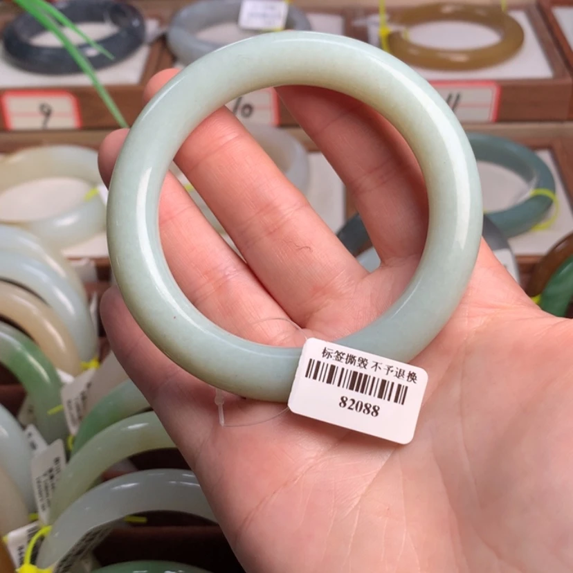 【闪购商品】和田玉手镯未镶嵌