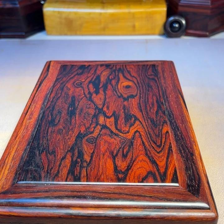 喵***咪机关盒。