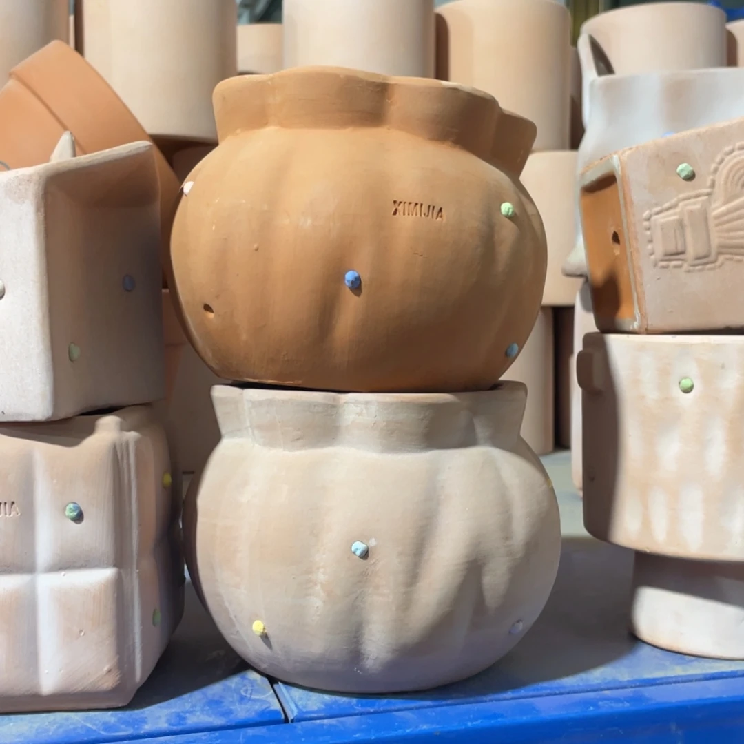 口13×11  红陶缺陶粒，➕粉色带陶粒，共2盆