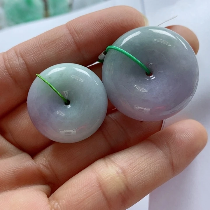 翡翠颈饰未镶嵌听****几天然