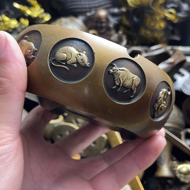 铜器摆件有限公司