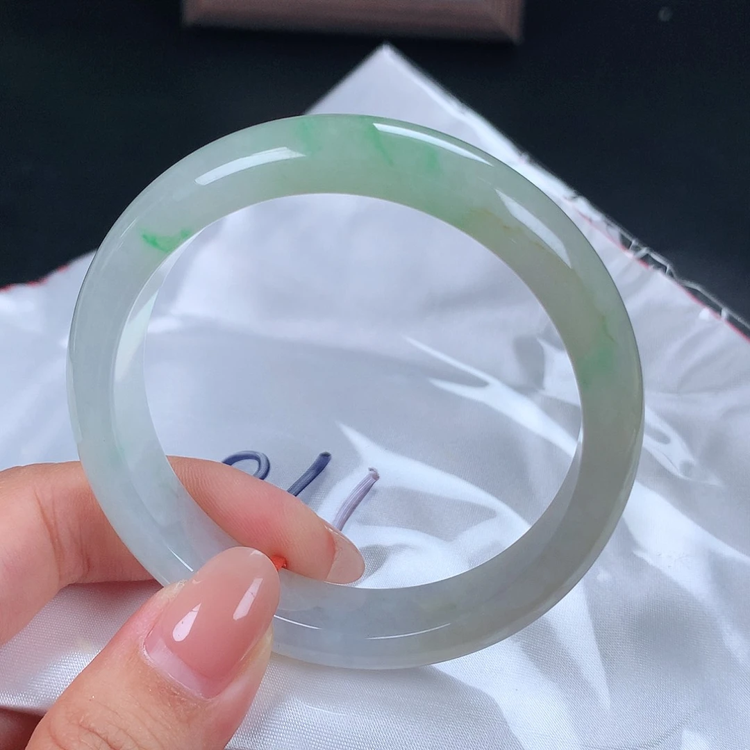 未镶嵌手镯翡翠178