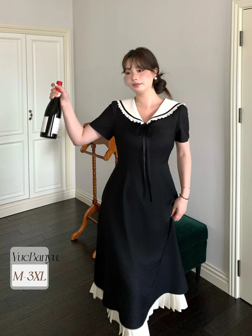 月半鱼【梦境幻想】法式复古黑色设计感娃娃领显瘦短袖连衣裙女夏