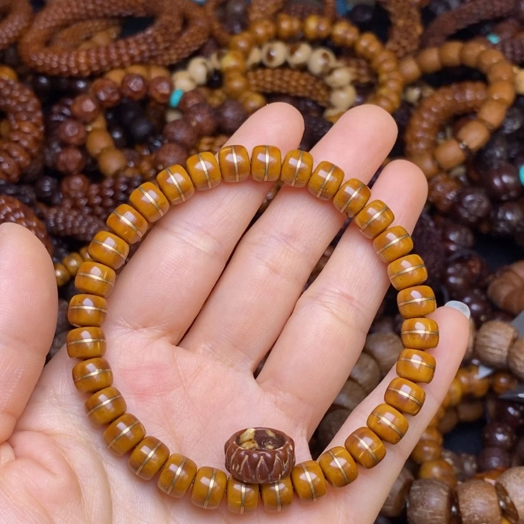 紫金鼠手串庄****）一线天8*7尺寸+跑环