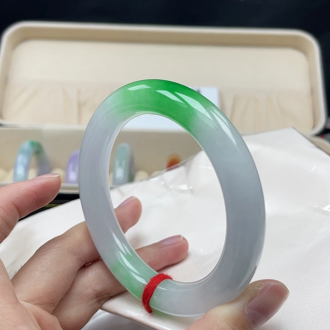 多***莉所见即所得一物一拍