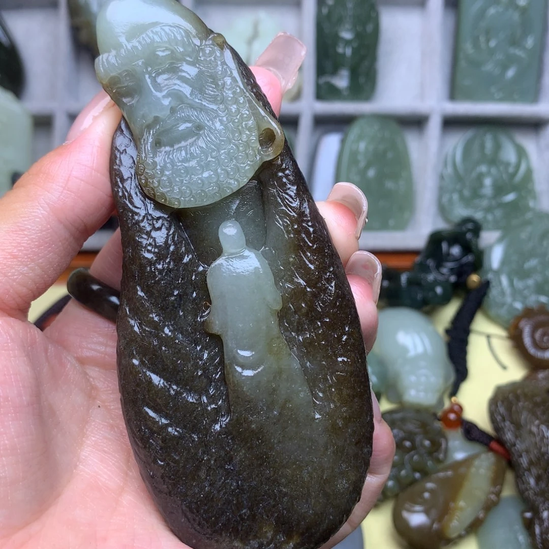 和田玉未镶嵌颈饰