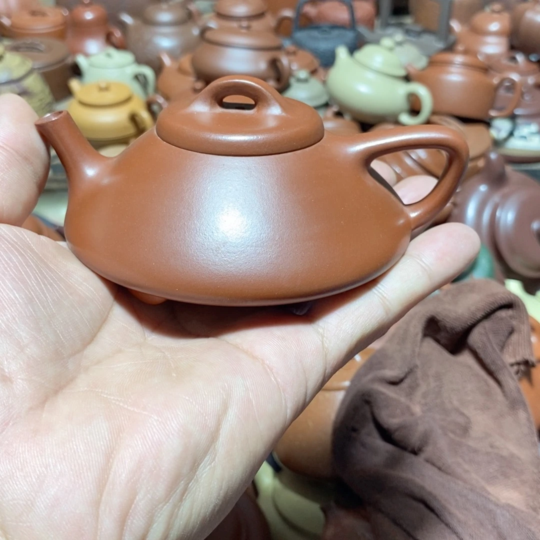 紫砂茶壶欢迎各位光临惠顾