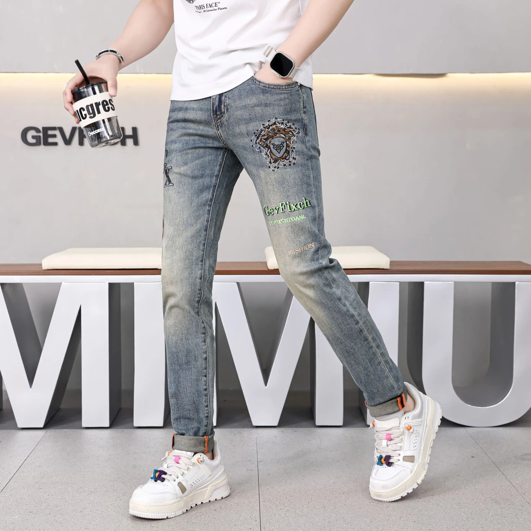 春夏爆款牛仔裤刺绣工艺男款轻奢商务百搭修身小直筒裤欧版男装