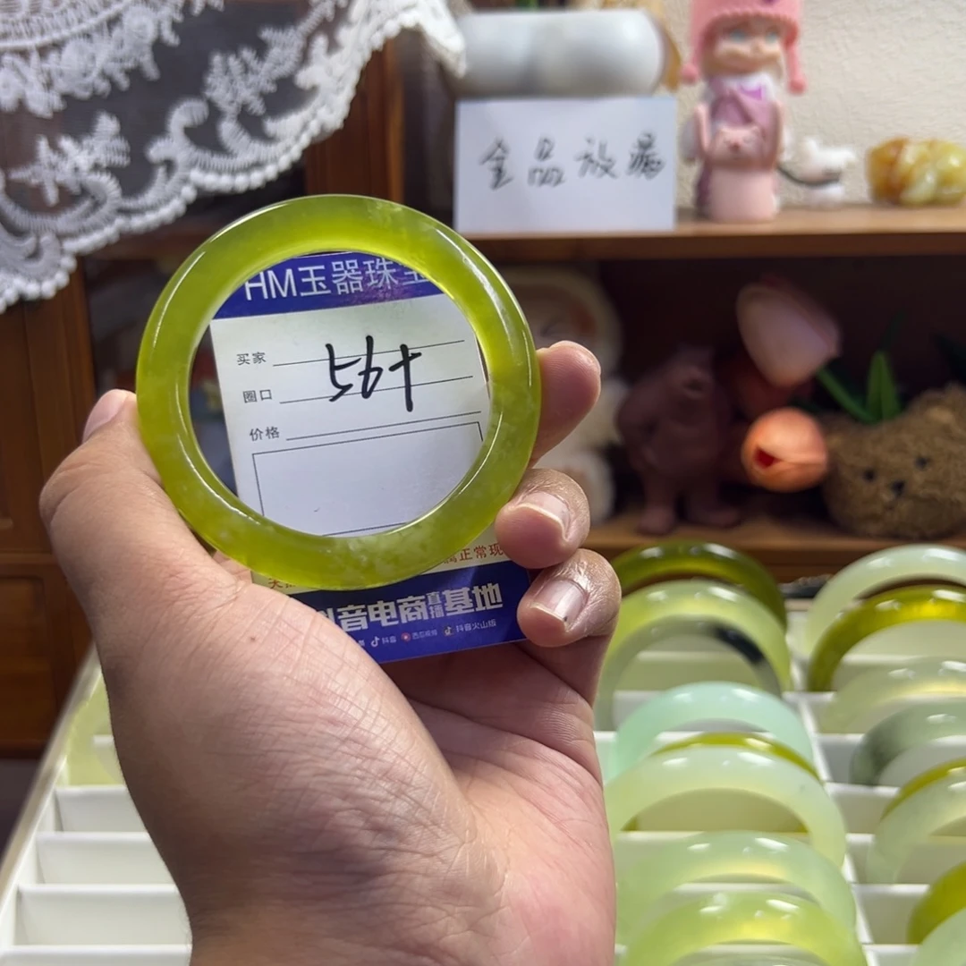 未镶嵌蛇纹石玉手镯183
