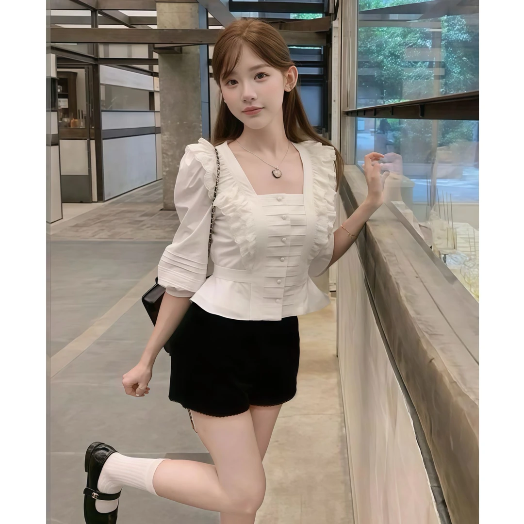 【甜美盛夏】韩系少女2025夏季时尚花边领收腰显瘦衬衫上衣配短裤